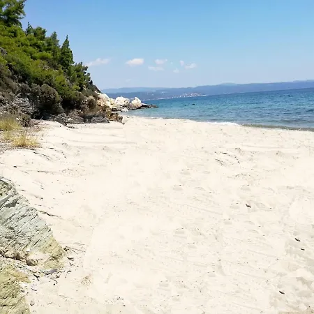 Вилла Reina's House By The Sea Akti Salonikiou