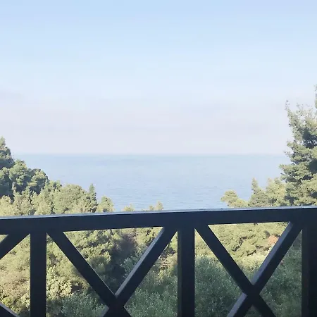 Reina's House By The Sea Вилла *
